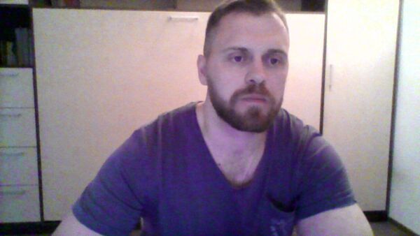  -,   Anton, 39 ,   c 