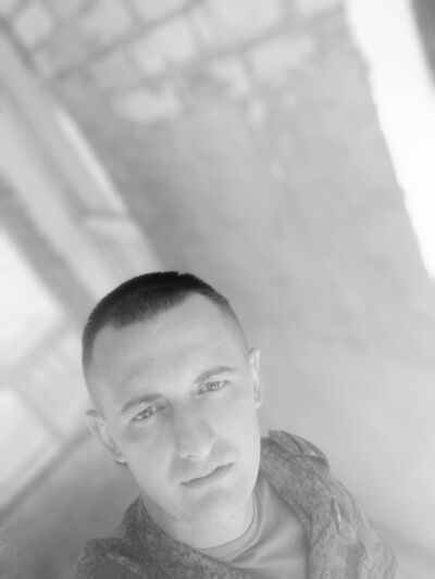  ,   Vladislav, 32 ,   ,   , c , 