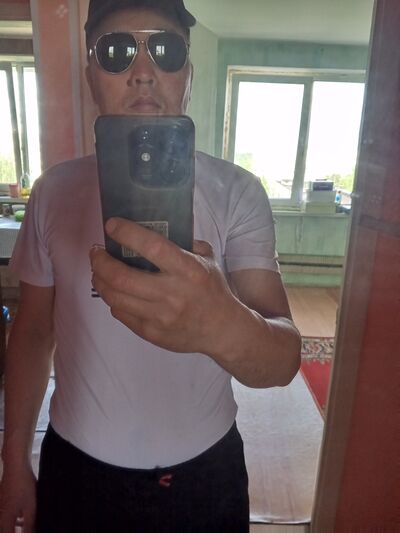  ,   Eldiar, 43 ,   ,   