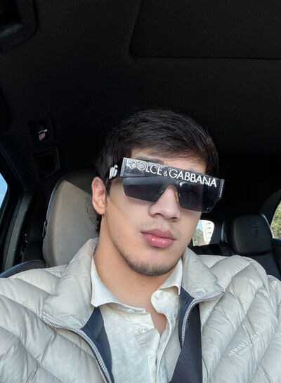   ,   Nurik, 19 ,   ,   