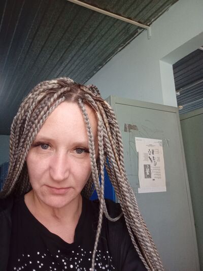  ,   Anastasia, 36 ,   c 