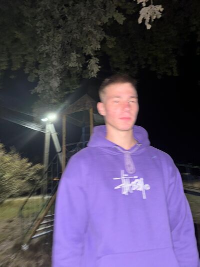  ,   Vladimir, 19 ,   ,   