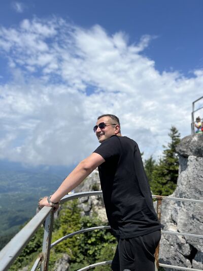  ,   David, 37 ,   ,   