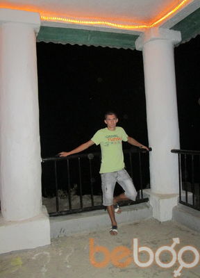  ,   Artem, 33 ,   ,   , c 