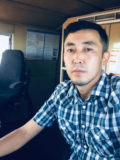  ,   Bakytzhan, 35 ,   ,   