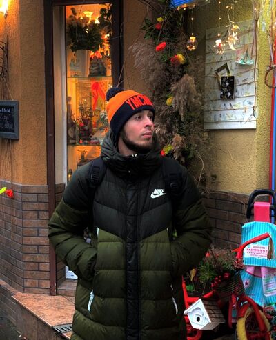 ,   Evgeny, 25 ,   ,   