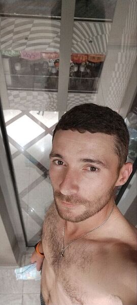  ,   Dmitryi, 32 ,   ,   