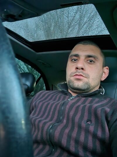  ,   Ruben, 27 ,   ,   