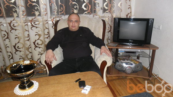  ,   Sako, 52 ,   
