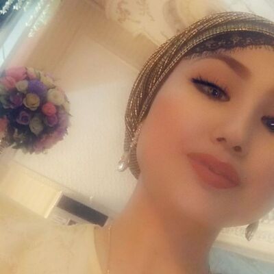  ,   Zahro, 44 ,  