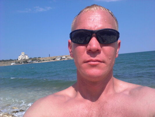  ,   Serg, 44 ,   