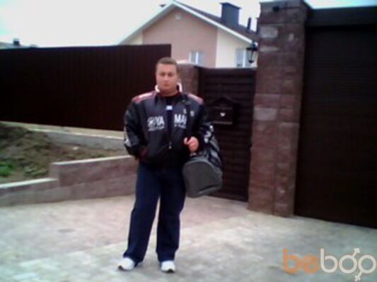  ,   Sandro, 45 ,  