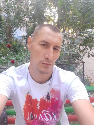  ,   Igor, 43 ,   ,   