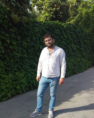  ,   Ruslan, 33 ,   ,   