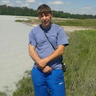  ,   Vlabmir, 51 ,  
