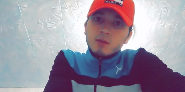  ,   Erik, 32 ,   ,   , c 