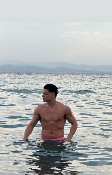  ,   Emir, 20 ,   ,   
