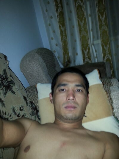  ,   Mikon, 39 ,  