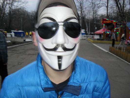  ,   Evgen, 32 ,   