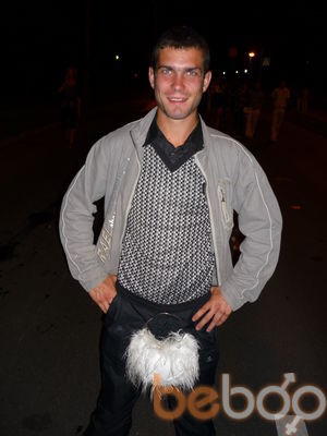  -,   Anton, 38 ,   