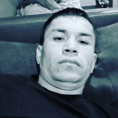  -,   Davron, 31 ,   ,   