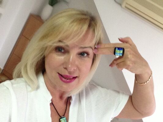  Podgorica,   Larisa, 66 ,     , c 