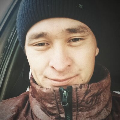  ,   Arman, 27 ,  