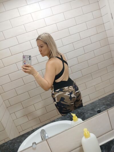  ,   Anastasiya, 37 ,     , 