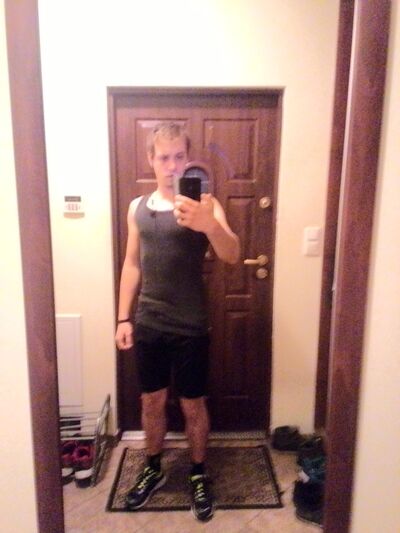  ,   Tony, 31 ,   