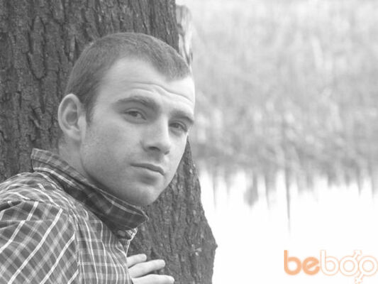  ,   Pavel, 37 ,  