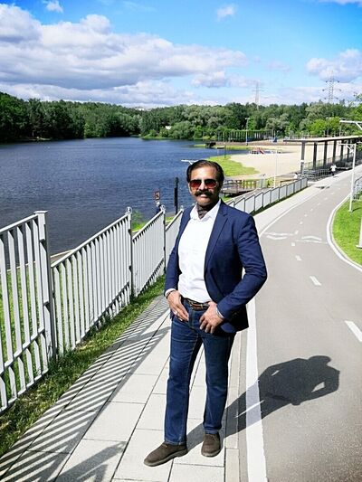  ,   Ayub Sabir R, 45 ,   ,   , c 