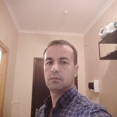  ,   Ruslan, 43 ,   ,   