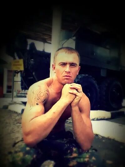  ,   Dmitry, 32 ,   ,   