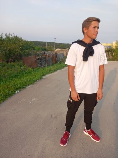  ,   Vlad, 23 ,   ,   , c , 
