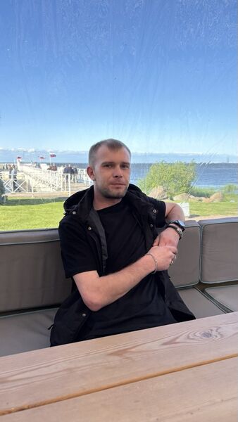  ,   Vlad, 30 ,   c , 