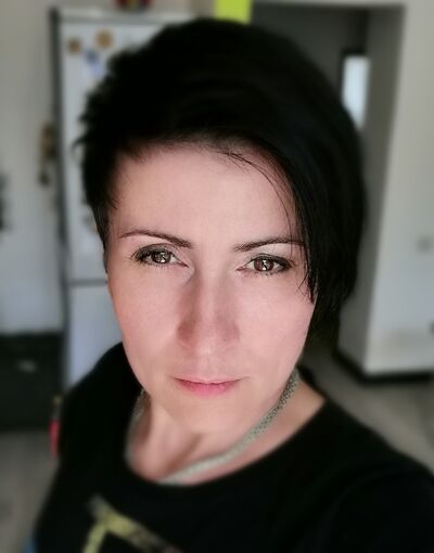  ,   Aida, 46 ,   ,   , c 
