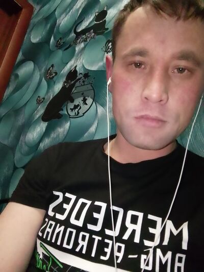  -,   Maxim, 32 ,   ,   