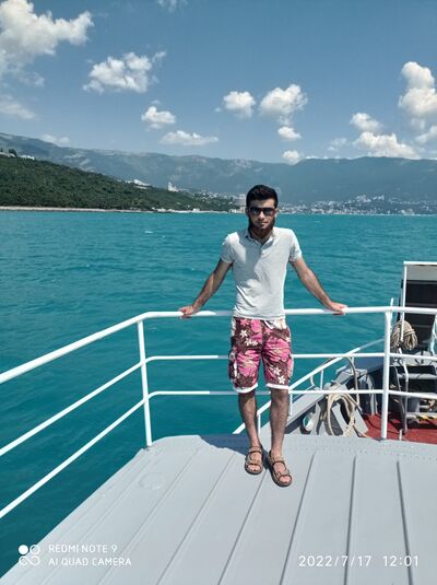  ,   Bahadur, 25 ,   ,   