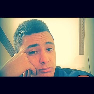  ,   Tomas, 33 ,   ,   , c 