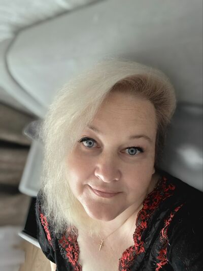  ,   Lena, 50 ,   c , 