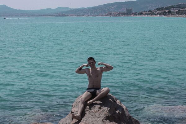  ,   Nazar, 26 ,   