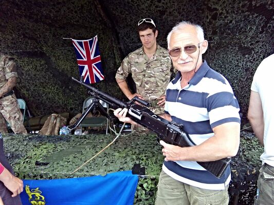  ,   Alex, 65 ,   ,   , c 