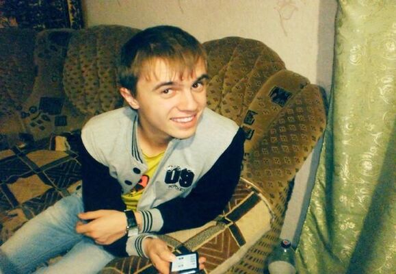  ,   Maksim, 34 ,   