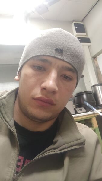  Naaldwijk,   Bexruz, 25 ,   ,   
