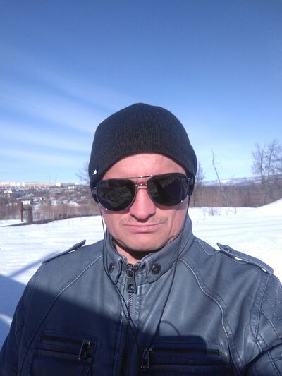  ,   Rinat, 47 ,   ,   