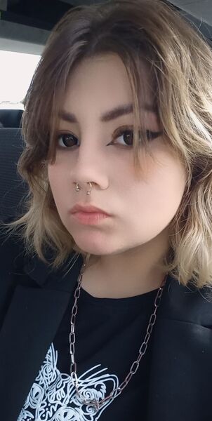  ,   Dana, 21 ,   ,   , c , 