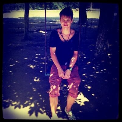  ,   Sacred, 32 ,   