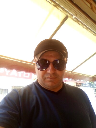  ,   Fael, 44 ,   