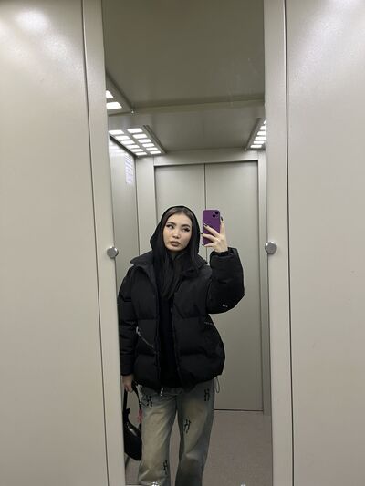  ,   Sakura, 22 ,   ,   