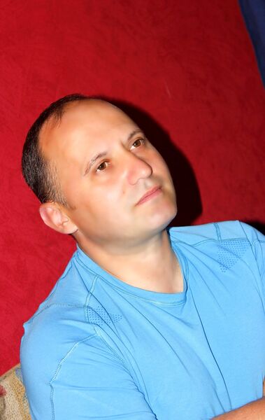  ,   Jurijus, 45 ,   